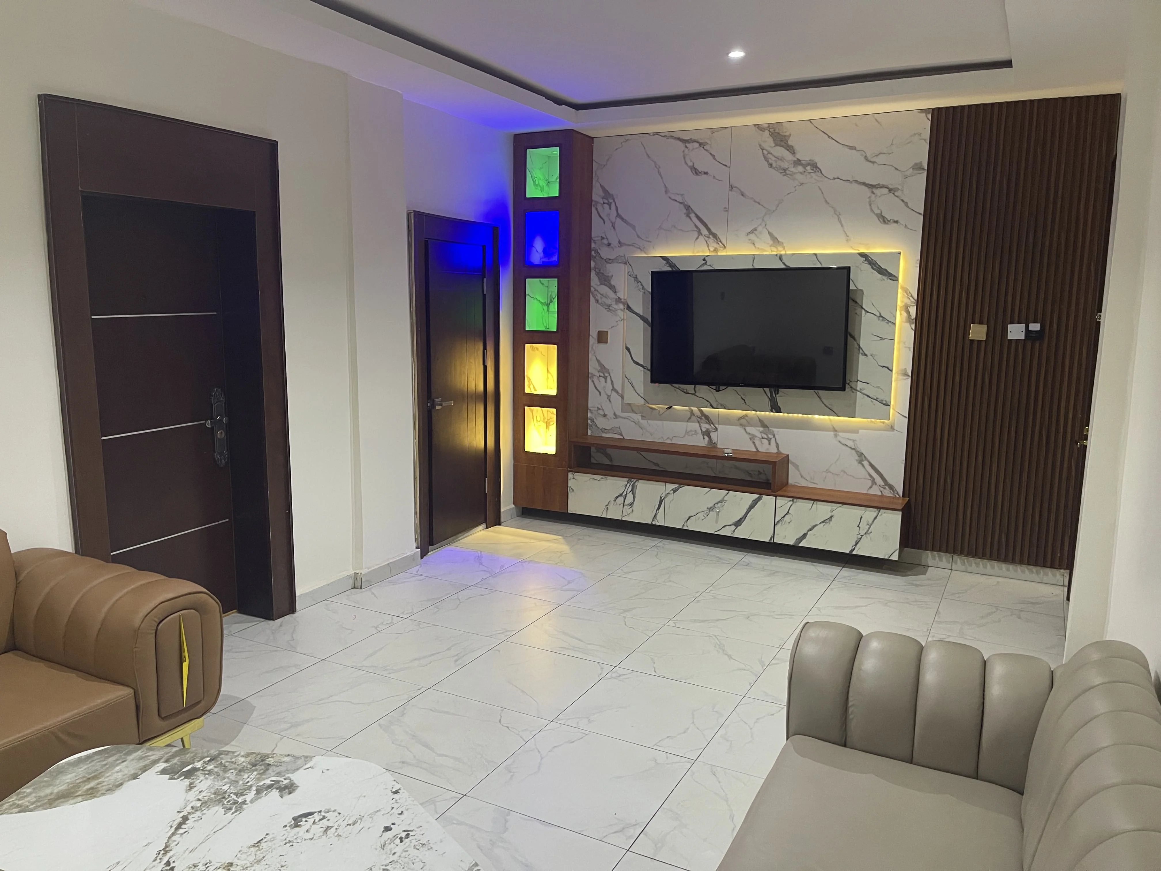 Executive Suite amenities at Fiesto Continental Hotel
